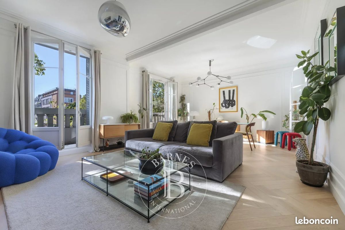Appartement 3 pièces 77 m² · à Paris · 77 m² · 1 075 000 €