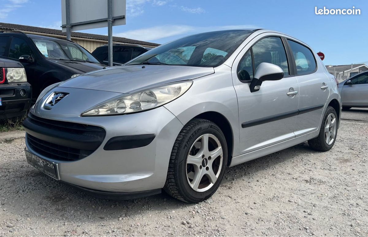Peugeot 207 1.4 VTI 95 Ch Garantie (image 2)