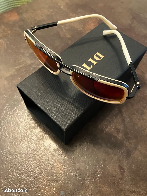 Lunettes de soleil Dita Match One (735 e neuf) Montres Bijoux