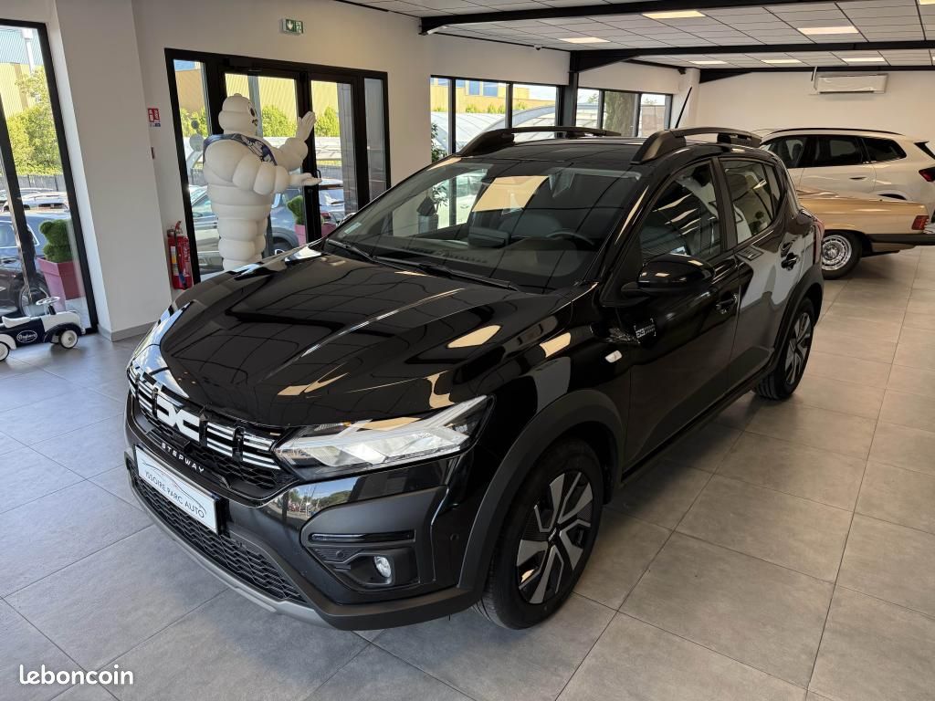 DACIA SANDERO STEPWAY 1.0 TCe 90 Expression + PACK CITY PHASE 2 (image 2)