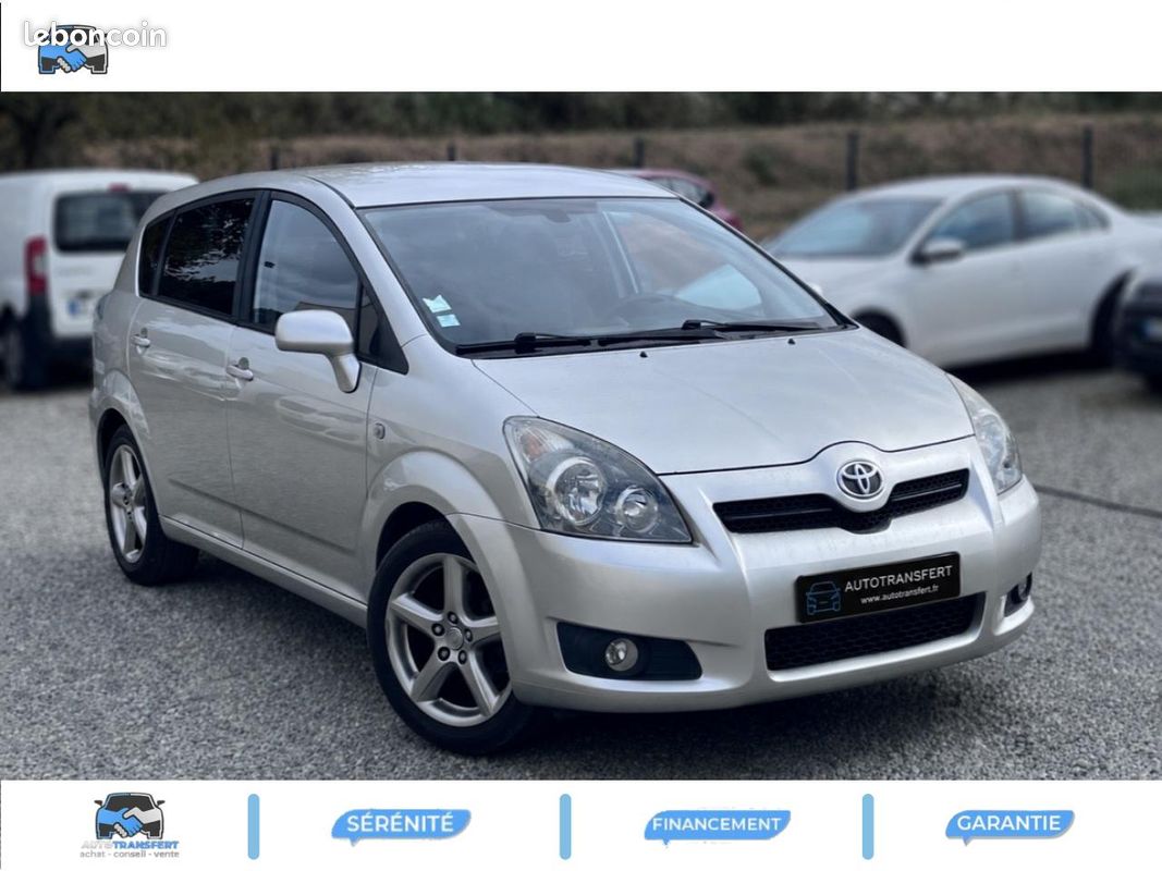 TOYOTA COROLLA VERSO 7 PLACES 177 D-4D Clean CHAINE DE DISTRIBUTION (image 2)