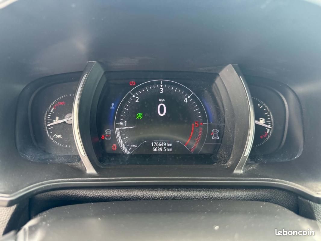 Renault Mégane IV DCI 90 ENERGY AIR NAV (image 10)