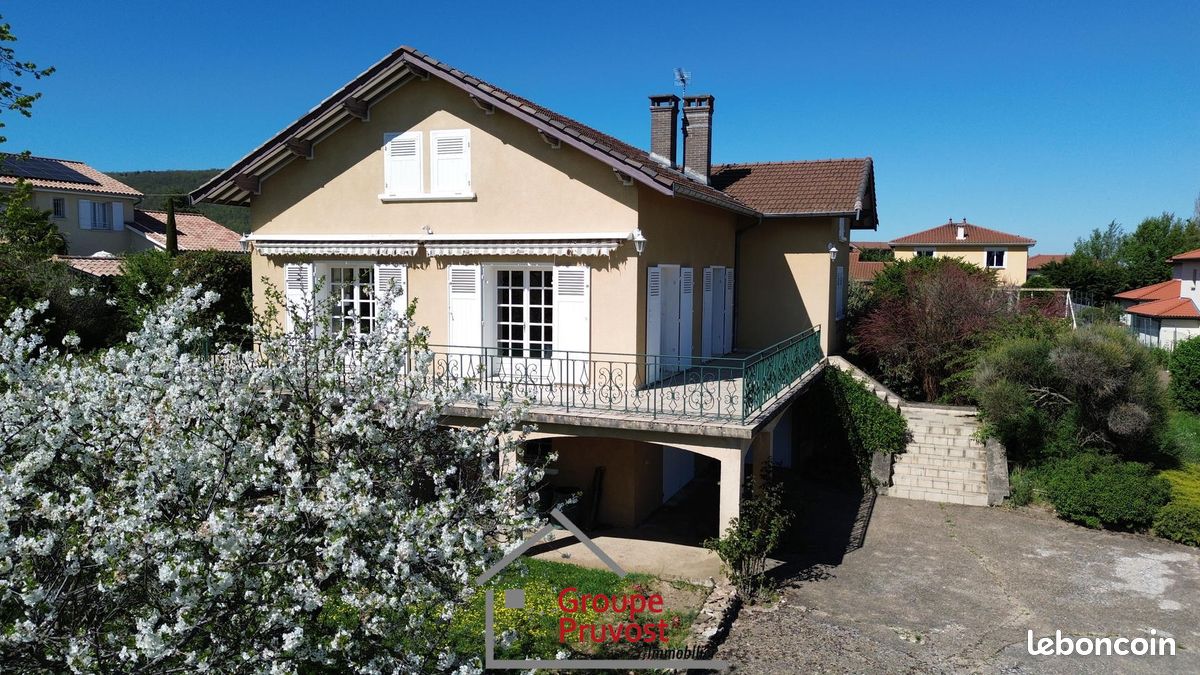 Maison 7 pièces 170 m² · à Pollionnay · 170 m² · 455 000 €
