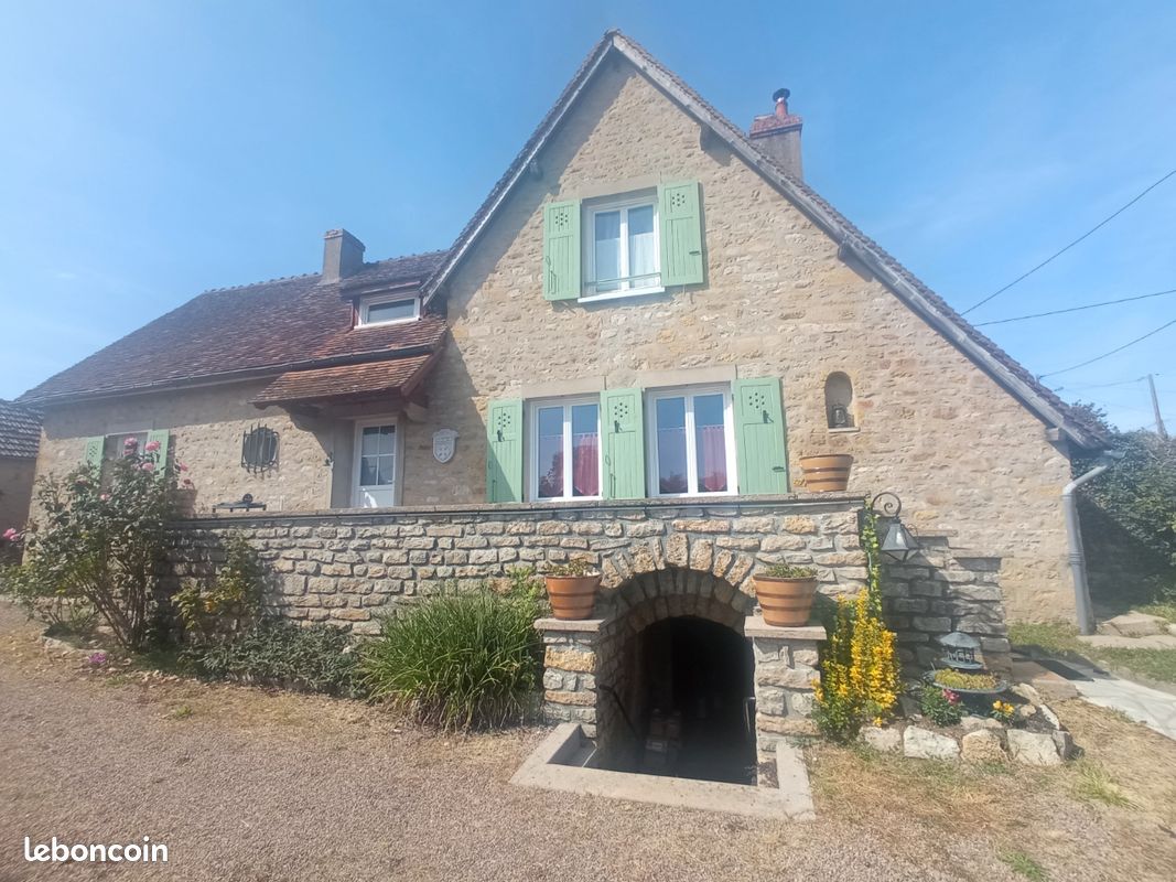 Maison 4 pièces 92 m² · à Montapas · 92 m² · 90 000 €