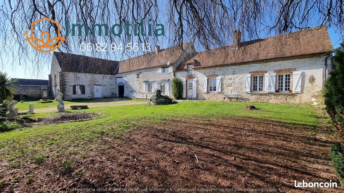 Maison 7 pièces 218 m² · à Donnemarie-Dontilly · 218 m² · 329 000 €