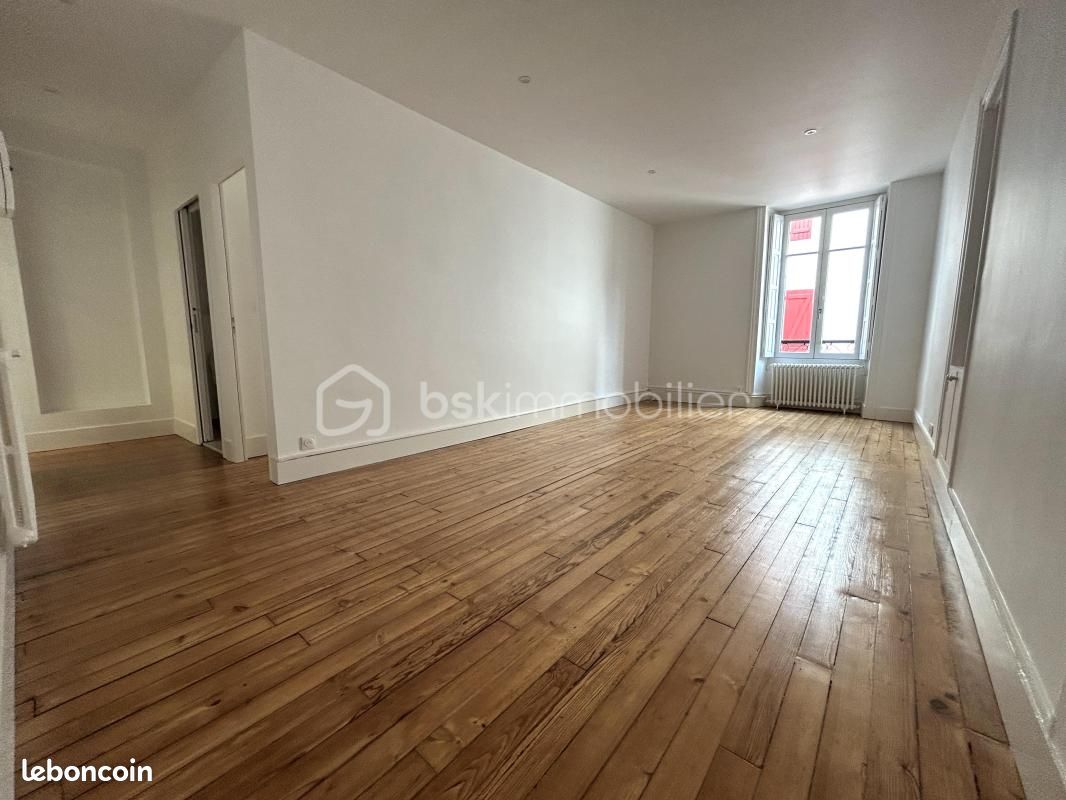 Appartement 2 pièces 46 m² · à Saint-Jean-de-Luz · 46 m² · 380 000 €