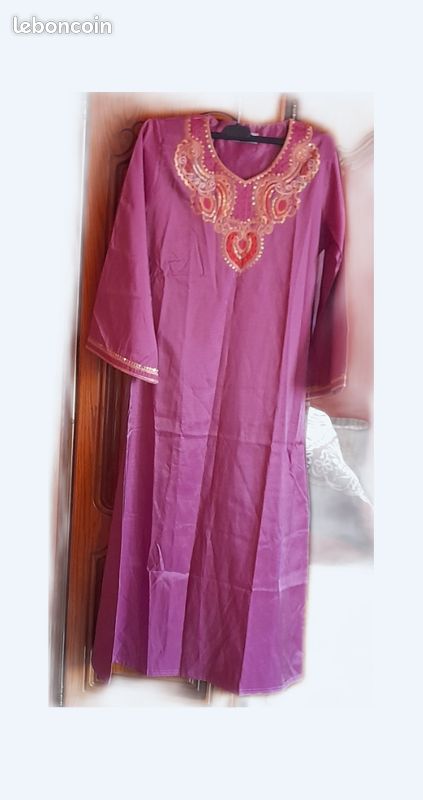 Robe de fêtes (image 1)