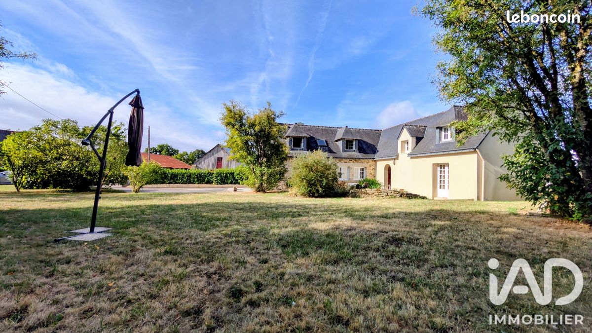 Maison 7 pièces 128 m² · à Saint-Thuriau · 128 m² · 277 720 €