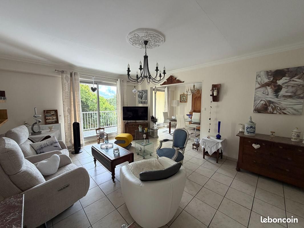 Appartement 4 pièces 105 m² · à Sablé-sur-Sarthe · 105 m² · 179 500 €