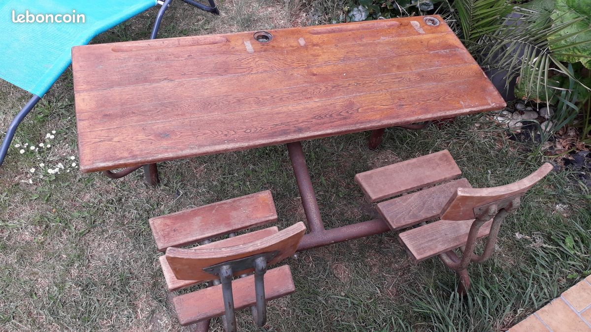 Ancienne table d'écolier avec 2 chaises (image 2)