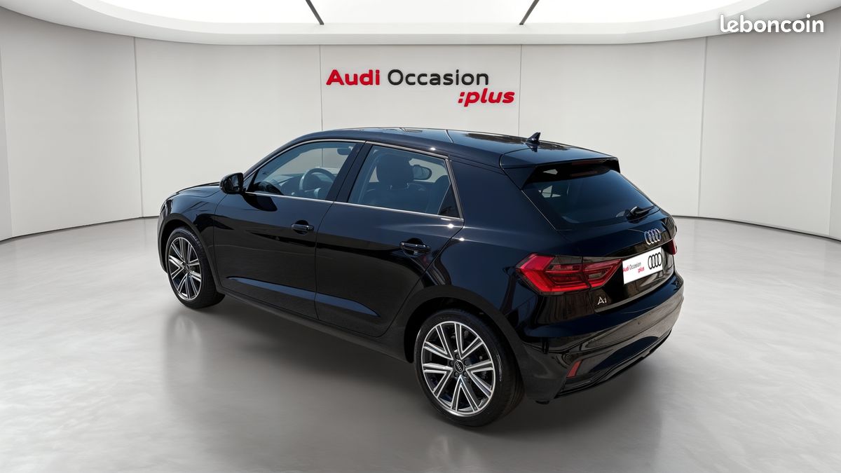 AUDI A1 Sportback 30 TFSI 116 ch S tronic 7 Design (image 3)