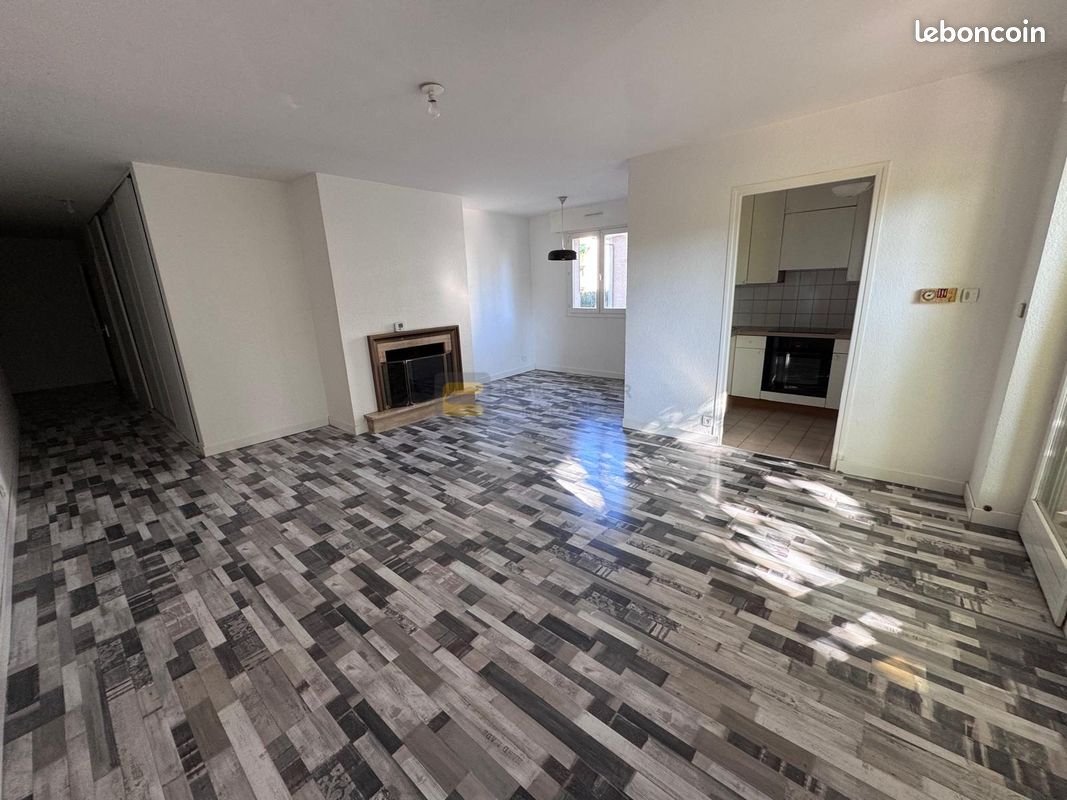 Appartement 3 pièces 70 m² · à Ambilly · 70 m² · 260 000 €