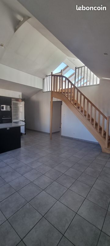 Appartement 3 pièces 100 m² · à Lens · 100 m² · 800 €/mois