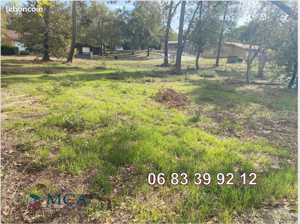 Terrain 1039 m² · à Casteljaloux · 51 950 €