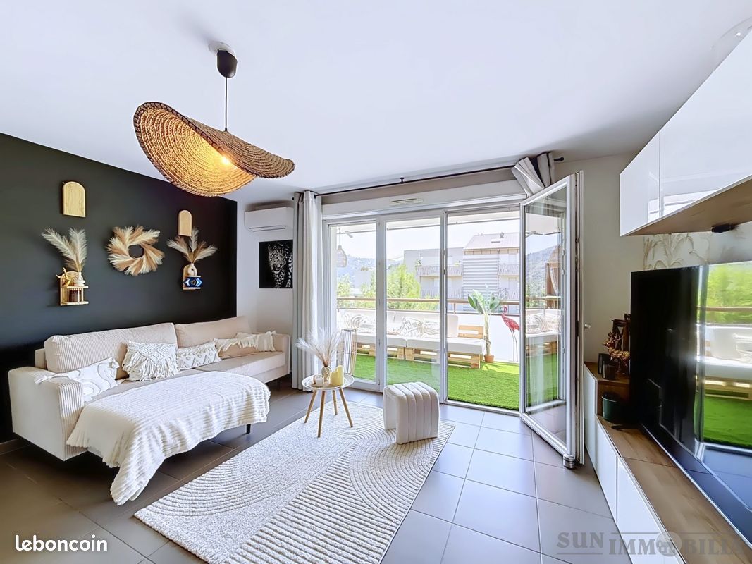 Appartement 3 pièces 62 m² · à Carros · 62 m² · 335 000 €