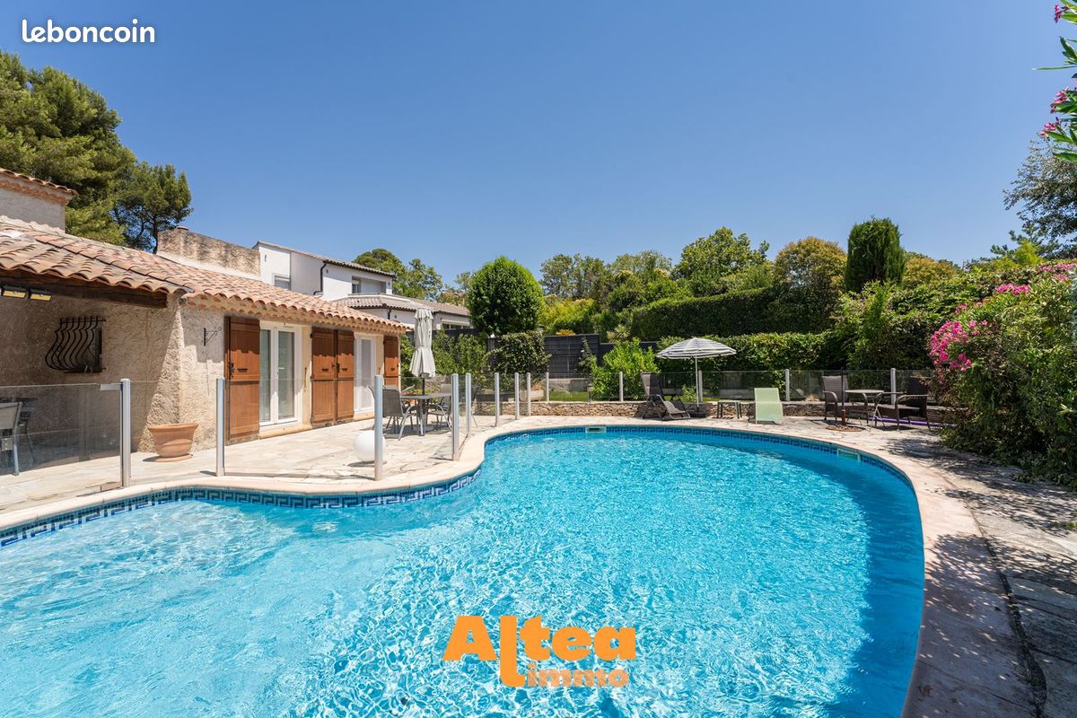 Maison 7 pièces 153 m² · à Marseille · 153 m² · 899 000 €