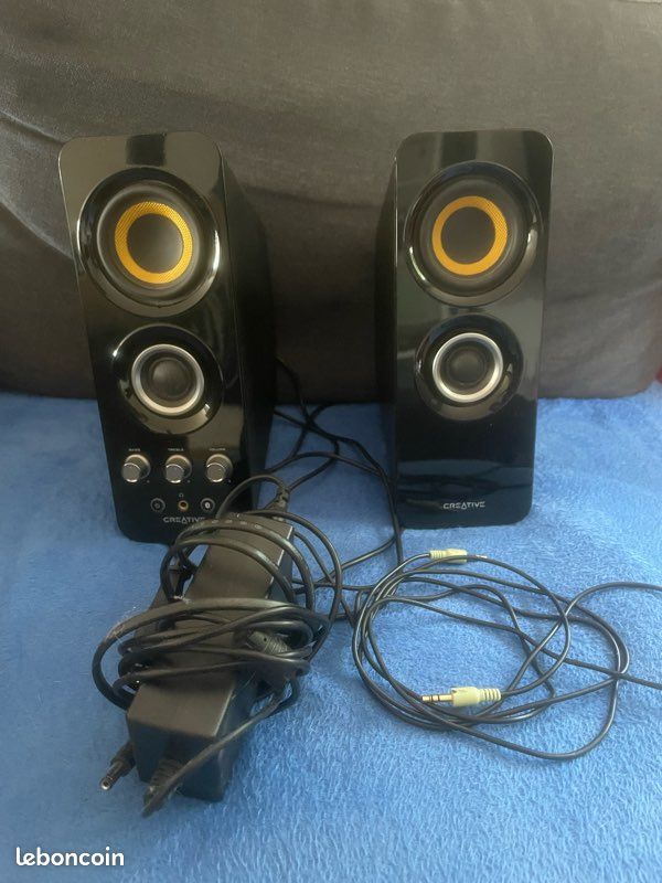 Enceintes Bluetooth Creative T30 Wireless État neuf Photo