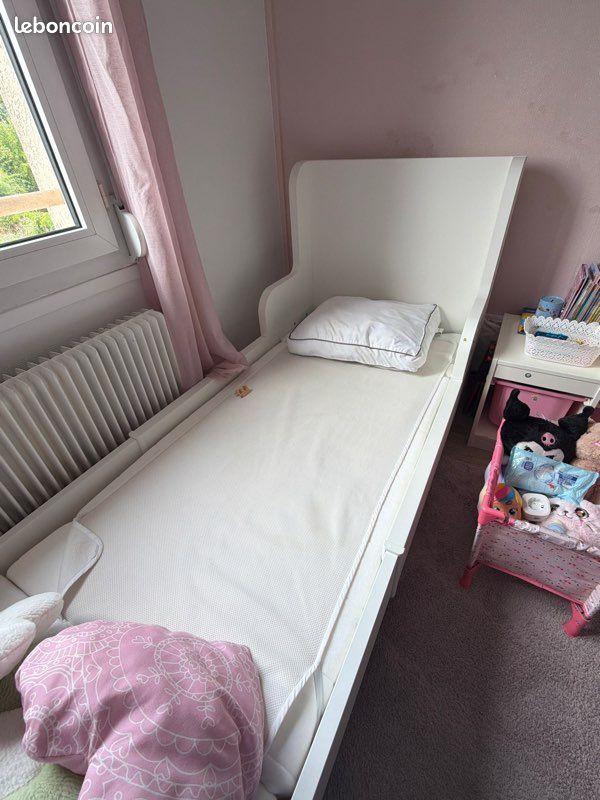 Lit enfant avec matelas (image 1)