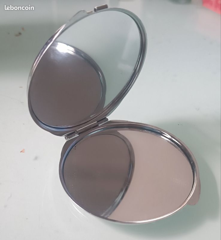 Miroir de poche de sac à main 6cm ∅ — Double face (1x / Grossissant) (image 3)