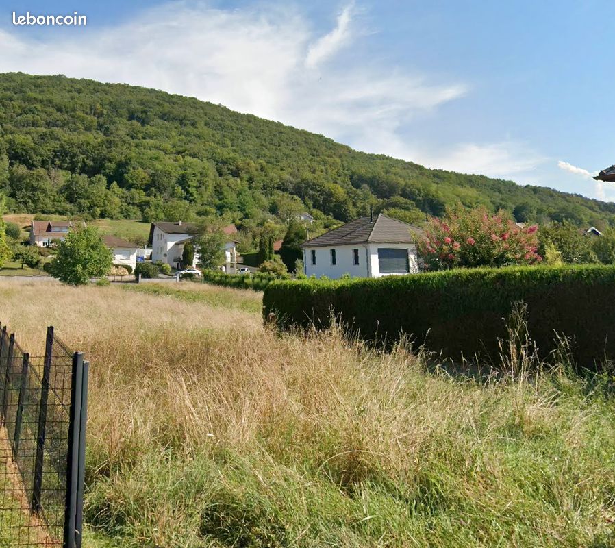 Terrain à bâtir à vendre à Avanne-Aveney (Doubs) · 202 000 €
