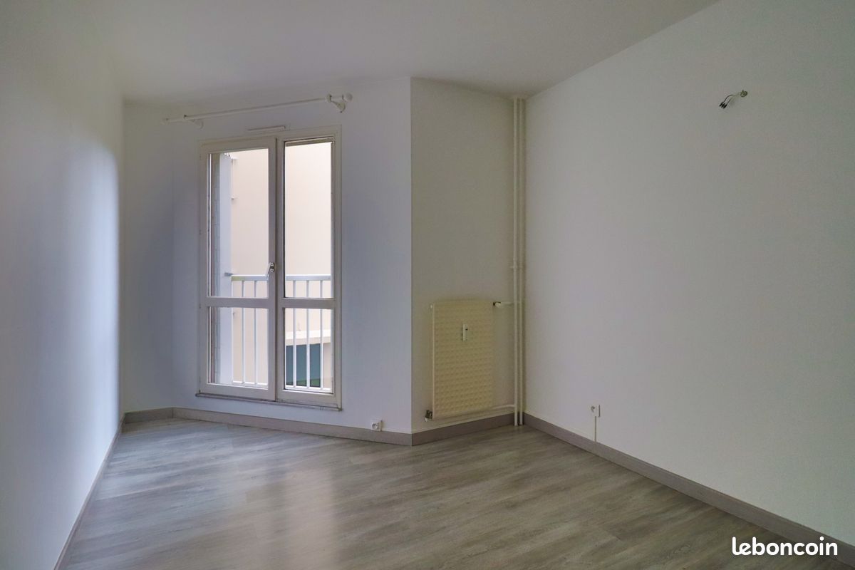 Appartement a louer chalons-en-champagne - 3 pièce(s) - 60 m2 - Surfyn