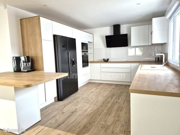 Villa 5 pièces 165 m²