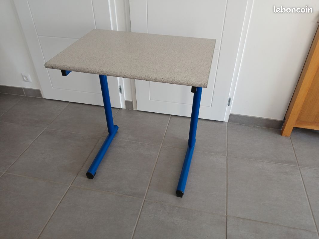 Bureau d’ecolier (image 2)