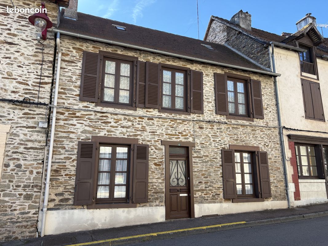 Maison 5 pièces 87 m² · à Coussac-Bonneval · 87 m² · 81 400 €