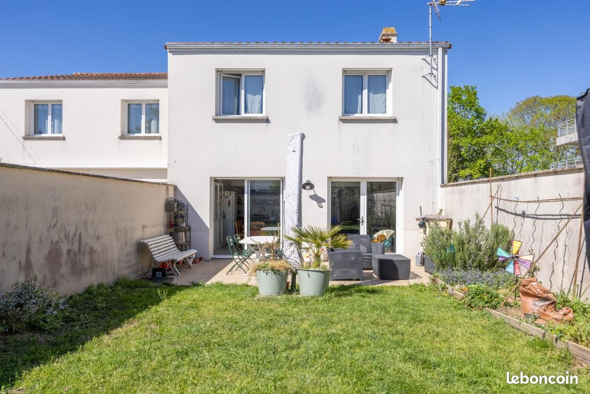 Maison 4 pièces 90 m² · à Rezé · 90 m² · 326 200 €