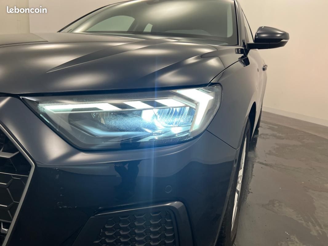 Audi A1 sportback 30 TFSI 116 ch S tronic 7 Design Luxe (image 28)