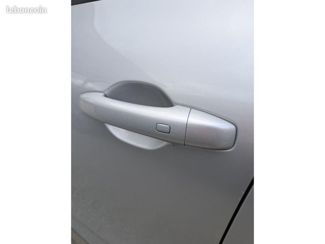 RENAULT CLIO 1.5 Blue dCi - 85 ch - 128900 kilomètres - 1 ère main (image 18)
