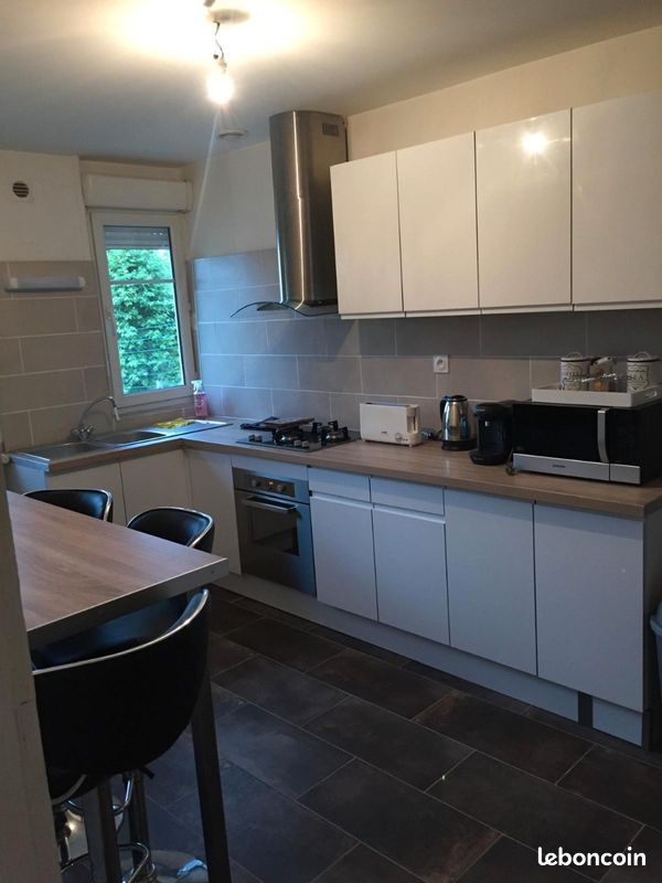 Appartement 4 pièces 104 m² · à Lamotte-Beuvron · 104 m² · 690 €