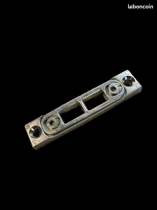 Cremone gâche pour crémone MACO feuillure / têtière 18 mm (image 2)