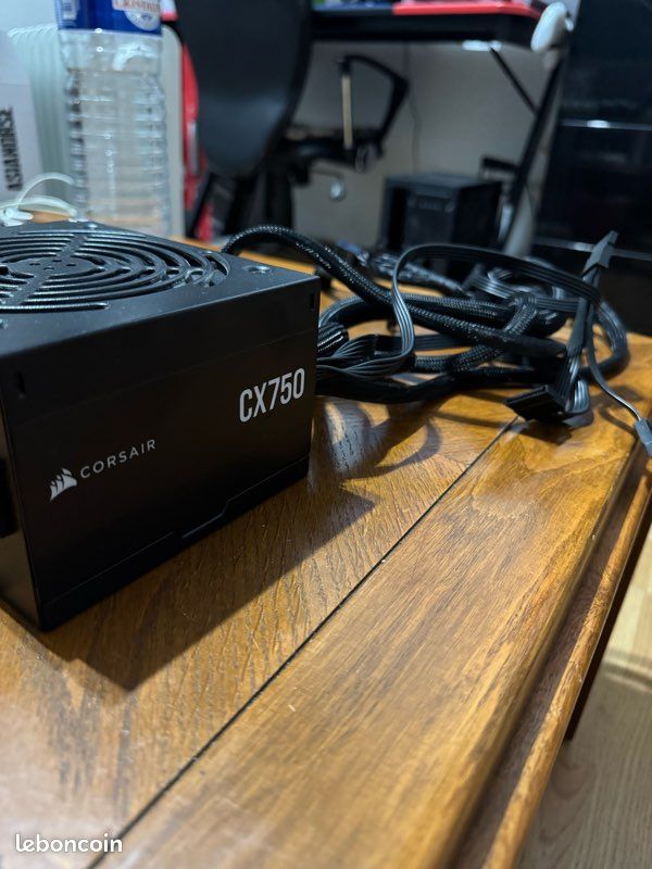 Alimentation corsair CX750 (image 2)