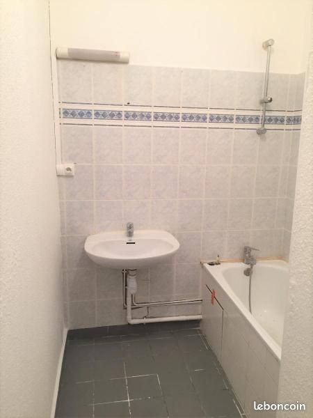 Appartement a louer saint-chamond - 3 pièce(s) - 67 m2 - Surfyn