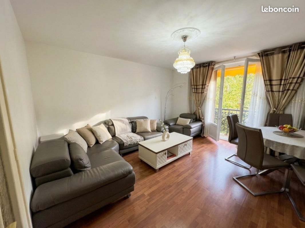 Appartement 3 pièces 68 m² · à Épinay-sur-Seine · 68 m² · 188 000 €