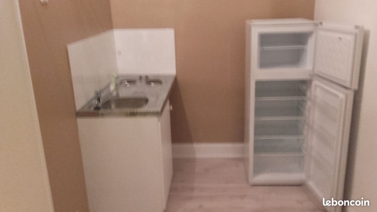Appartement 2 pièces 18 m² · à Poitiers · 18 m² · 370 €/mois
