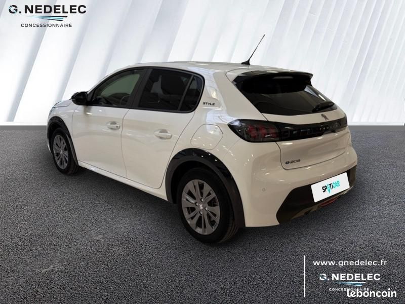 Peugeot 208 e-208 136ch Style (image 7)