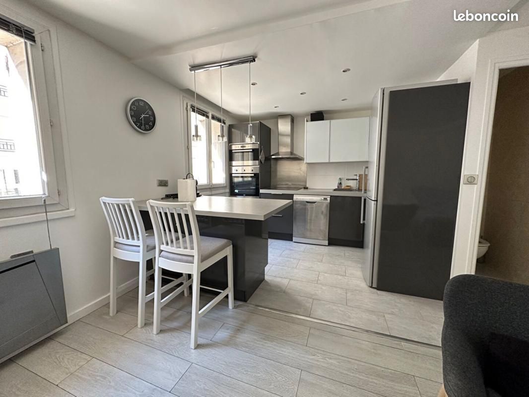 Appartement 1 pièce 46 m² · à Saint-Maurice · 46 m² · 1 290 €/mois