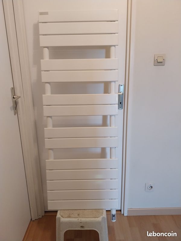Radiateur sèche serviettes Acova (image 1)