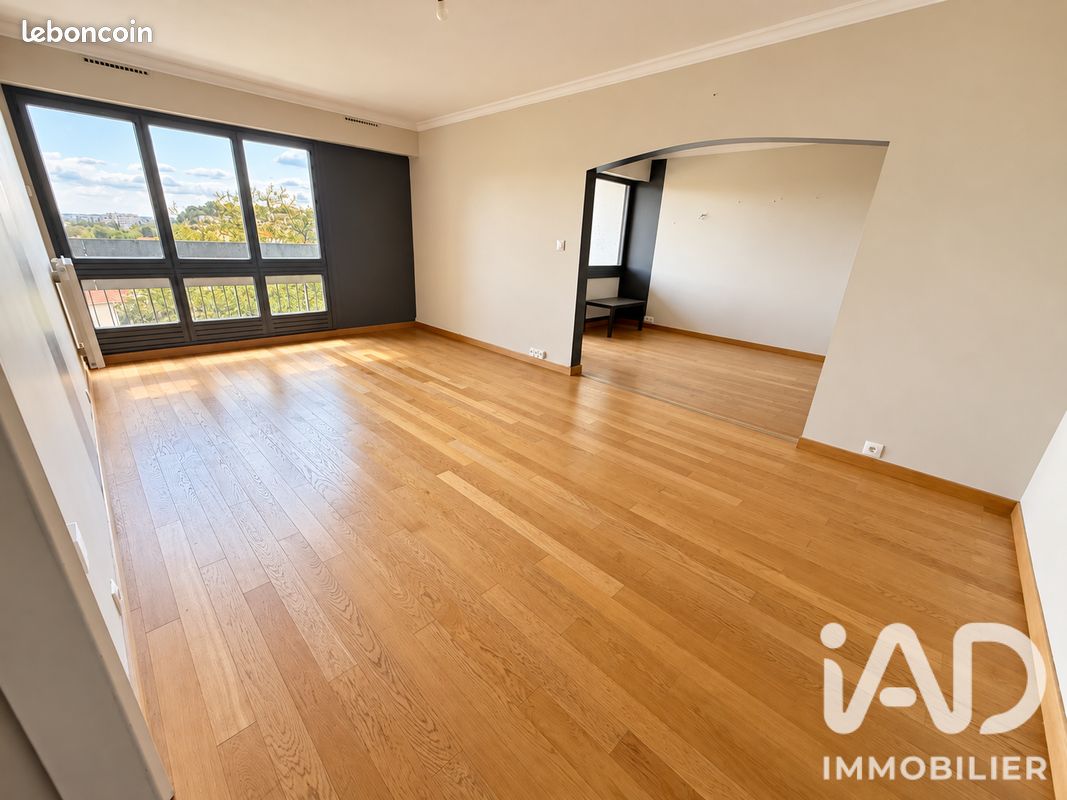Appartement 5 pièces 95 m² · à Angoulême · 95 m² · 99 000 €