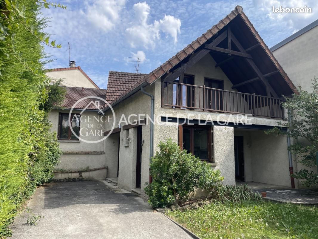Maison 5 pièces 106 m² · à Brunoy · 106 m² · 319 000 €