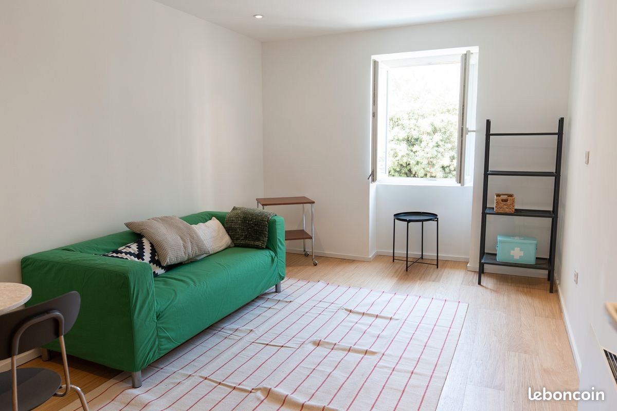 Appartement 2 pièces 42 m² · à Marseille · 42 m² · 890 €