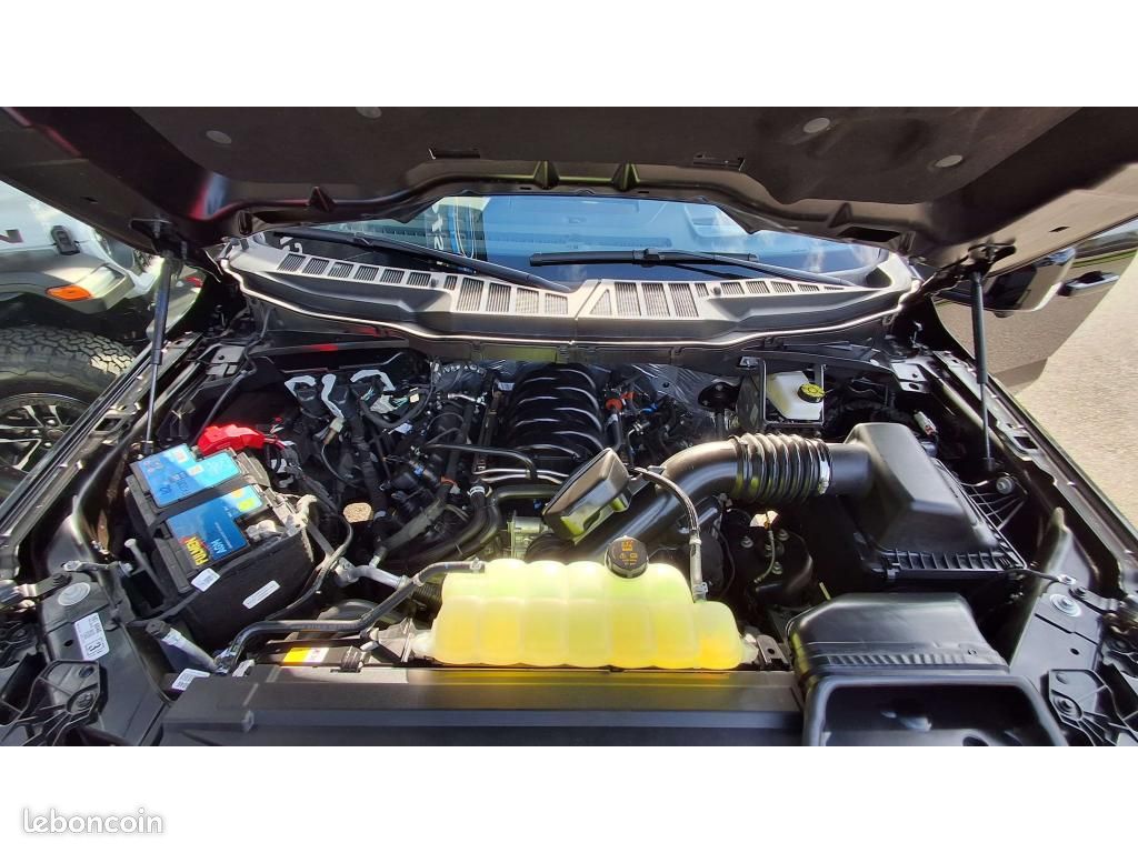 FORD F150 Supercrew LARIAT Black Package V8 5.0L (image 11)