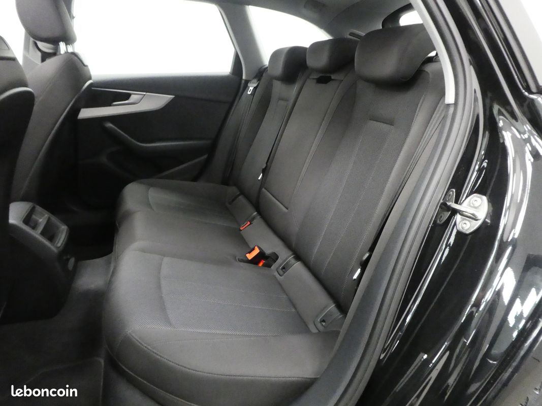Audi A4 AVANT 35 TFSI 150CH BUSINESS LINE S TRONIC 7 (image 7)
