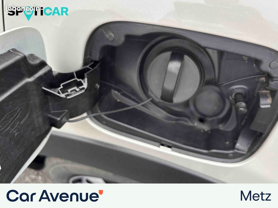 CITROEN C3 PureTech 83 S&S BVM5 Shine (image 29)