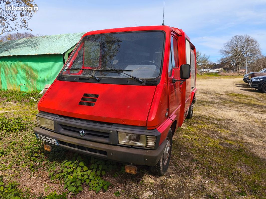 Renault master ex pompier vasp (image 1)