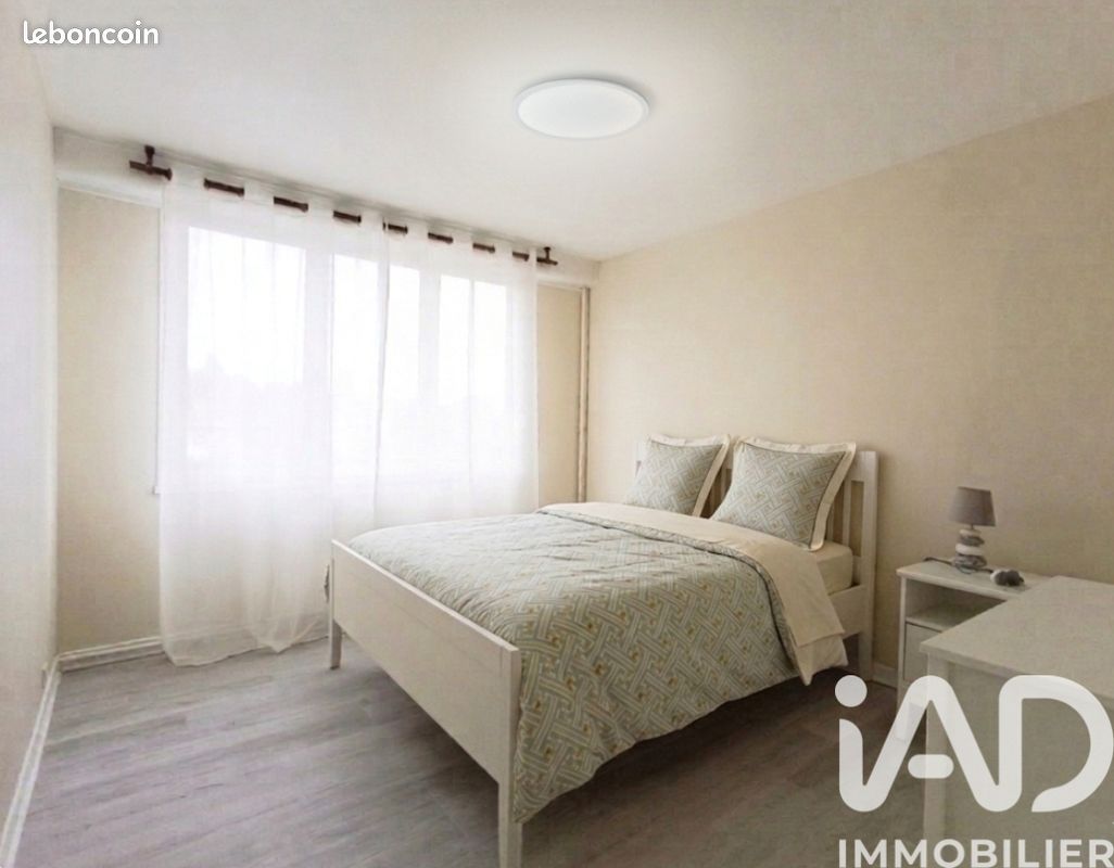 Appartement 4 pièces 73 m² · à Douai · 73 m² · 110 000 €