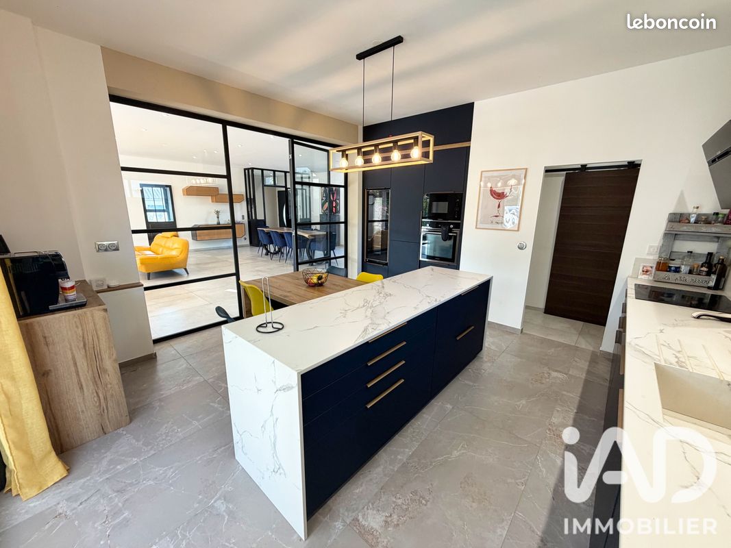 Villa 4 pièces 203 m² (image 13)