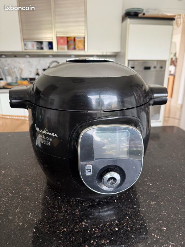 Cookeo Plus Connect Noir (150 Recettes Préprogrammées) (image 1)